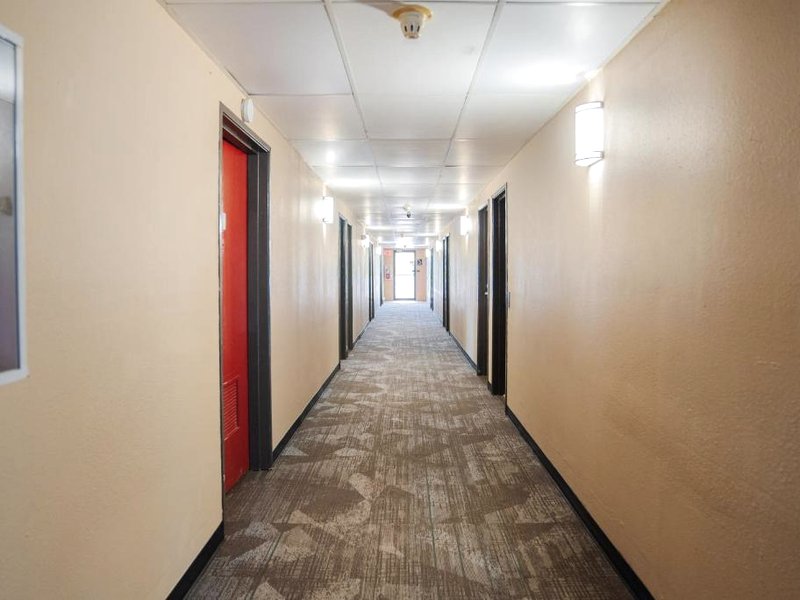 Motel 6 Litchfield, ILの写真