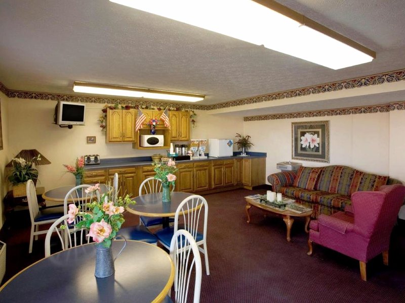 アメリカズ ベスト バリュー イン リッチフィールド (Americas Best Value Inn Litchfield)の写真