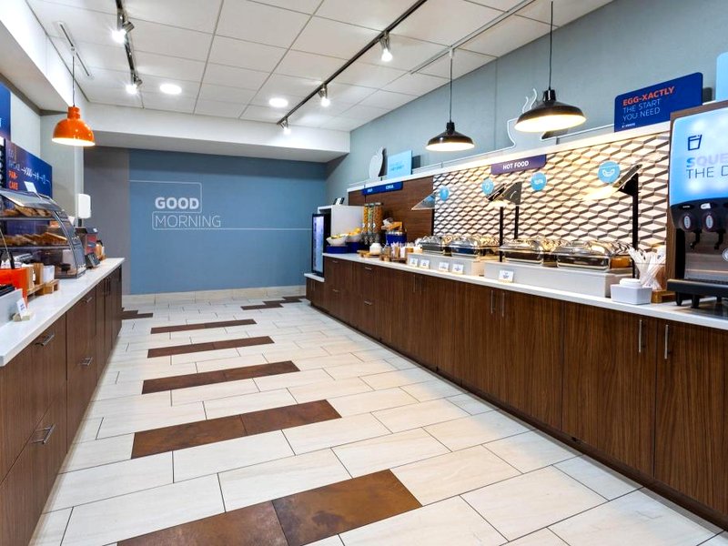 Holiday Inn Express New Albany Hotel By IHGの写真
