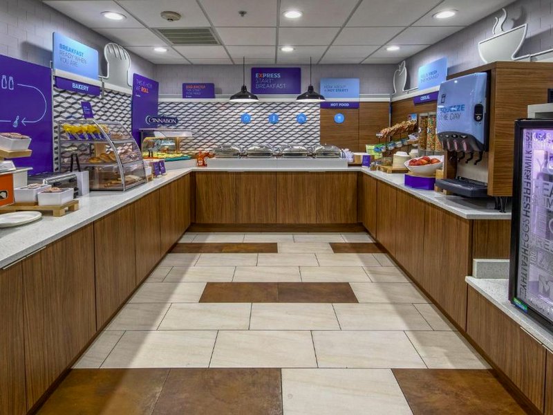 Holiday Inn Express Hotel & Suites Crossville By IHGの写真