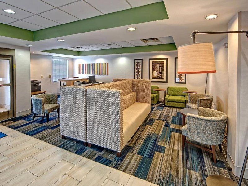 Holiday Inn Express Hotel & Suites Crossville By IHGの写真