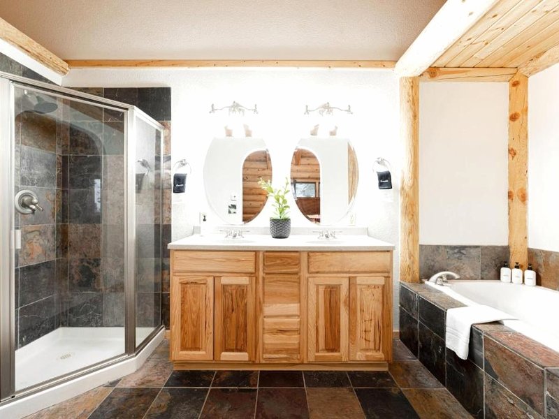 Iconic Log Cabin Escape - Idaho Springs - Hot Tubの写真