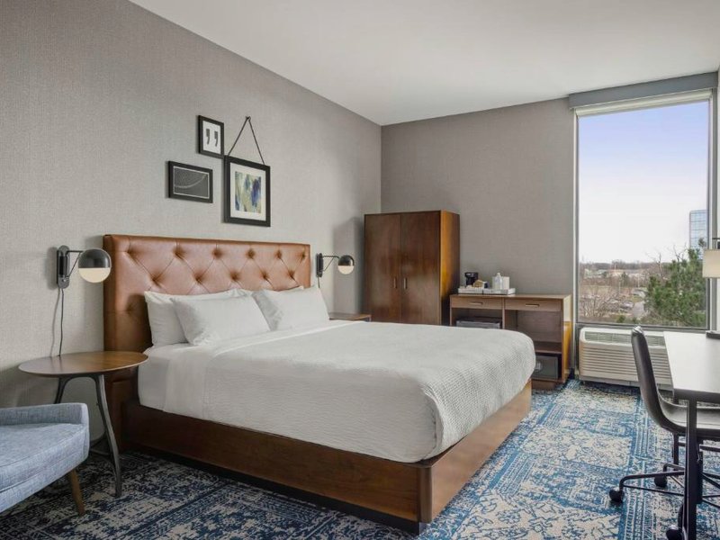 ハンプトン イン シカゴ ウェストチェスター （オーク ブルック） (Four Points by Sheraton Chicago Westchester/Oak Brook)の写真