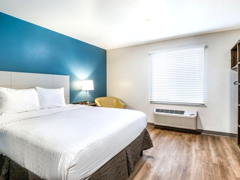 WoodSpring Suites Chicago Addisonの写真