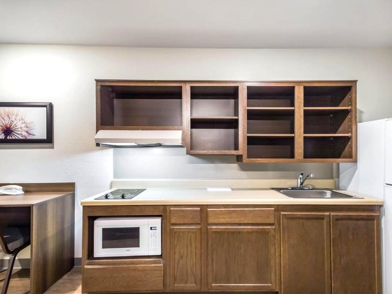 WoodSpring Suites Chicago Addisonの写真