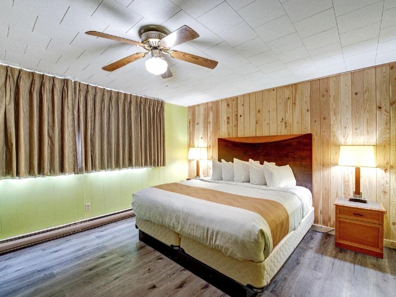 Four Seasons Lodgeの写真