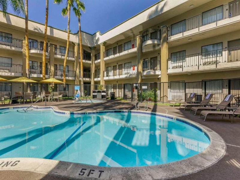 コンフォート イン&スイーツ オレンジ カウンティ ジョン ウェイン エアポート (Comfort Inn & Suites Orange County John Wayne Airport)の写真