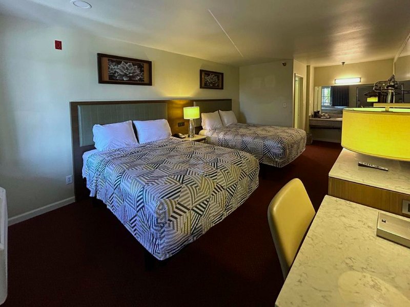 Studio 6  Suites Santa Ana, CAの写真