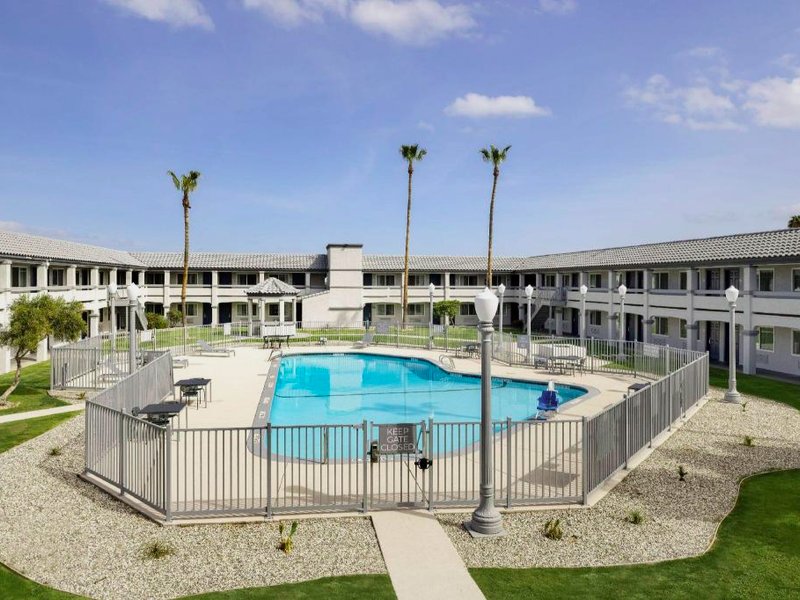 スパーク バイ ヒルトン サンタネラ (Spark by Hilton Santa Nella)の写真