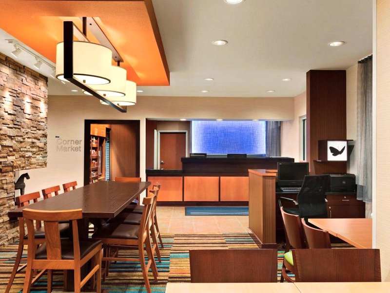 フェアフィールド イン ラシネ (Fairfield Inn Racine)の写真