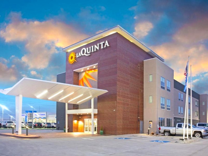 La Quinta Inn & Suites by Wyndham Ponca Cityの写真