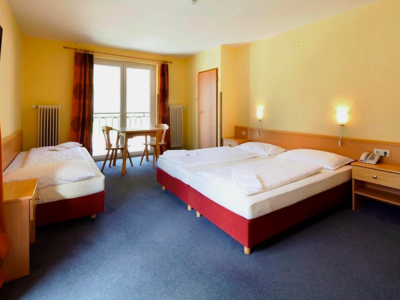 ユーロ ユース ホテル ＆ クローネ (Euro Youth Hotel & Krone)の写真