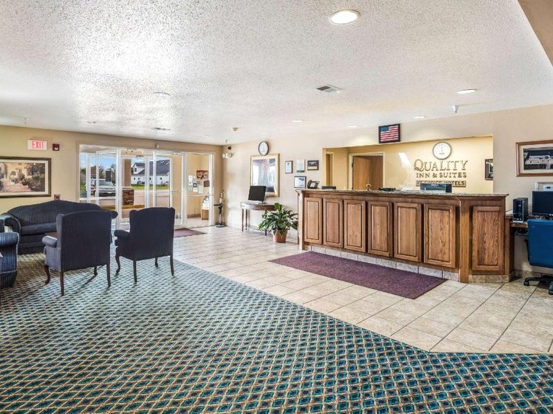 Quality Inn & Suites Eldridge Davenport Northの写真