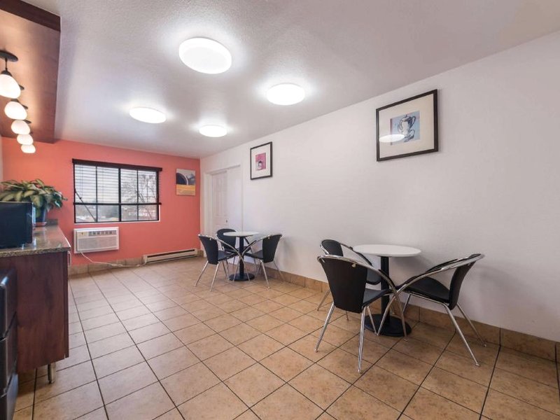 Motel 6 Saint Paul, MN - I-94の写真