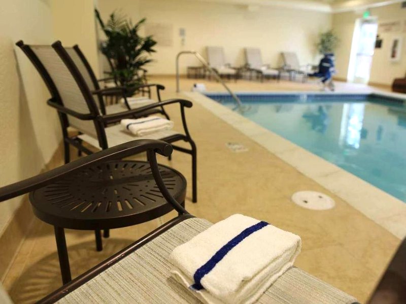 ハンプトン イン ユニオンシティ (Hampton Inn Union City)の写真