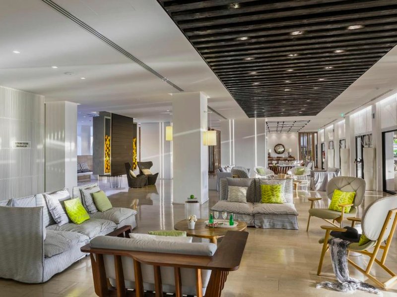 Cavo Maris Beach Hotelの写真