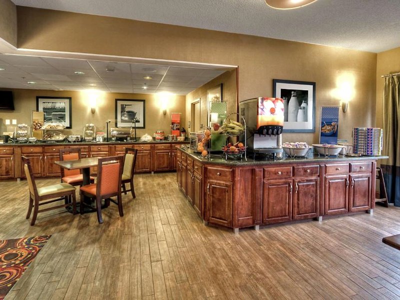 Hampton Inn Jonesville/Elkinの写真
