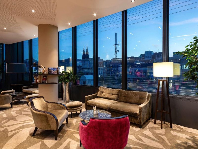 オテル メルキュール クレルモン フェラン サントル ジュー (Hotel Mercure Clermont Ferrand Centre Jaude)の写真