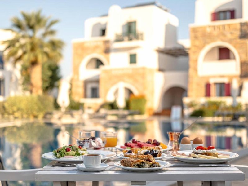 Naxos Resort Beach Hotelの写真