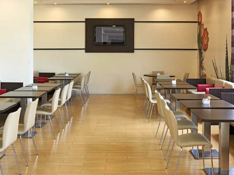 イビス モンテレイ バジェ (ibis Monterrey Valle)の写真