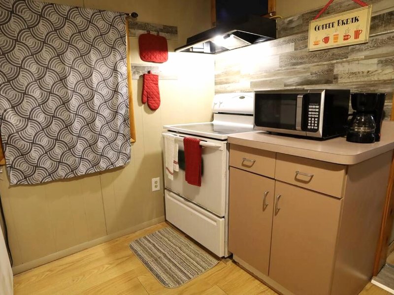 3-Bedroom apt. ideal location near new river gorgeの写真