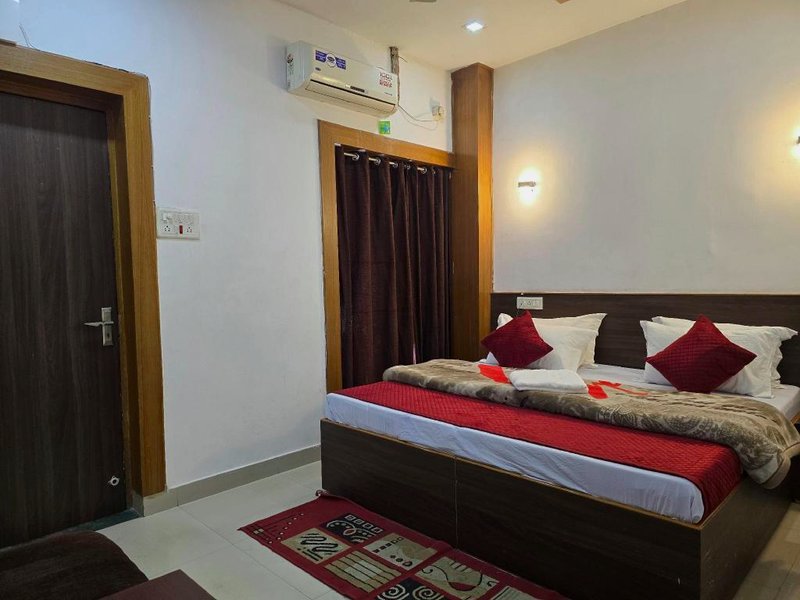 ホテル ヴリンダーヴァン (Hotel Vrindavan)の写真