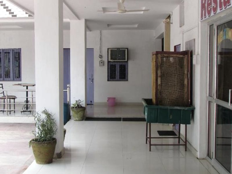 ホテル ヴリンダーヴァン (Hotel Vrindavan)の写真