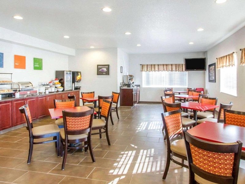 コンフォート イン ボリバル (Comfort Inn Bolivar)の写真