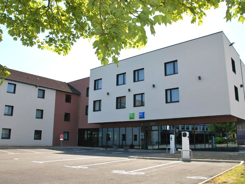 ibis Styles Valenciennes Petite Foretの写真