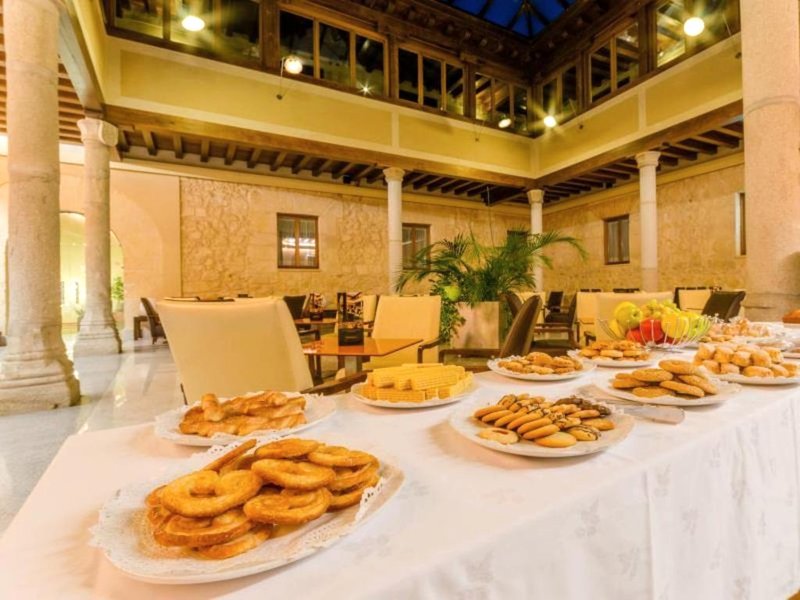 ルスティカエ ホテル パラシオ サン ファクンド (Rusticae Hotel Palacio San Facundo)の写真