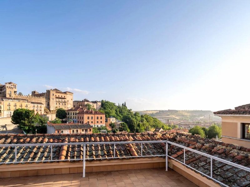 ユーロスターズ プラザ アクエドゥクト ホテル (Eurostars Plaza Acueducto Hotel)の写真