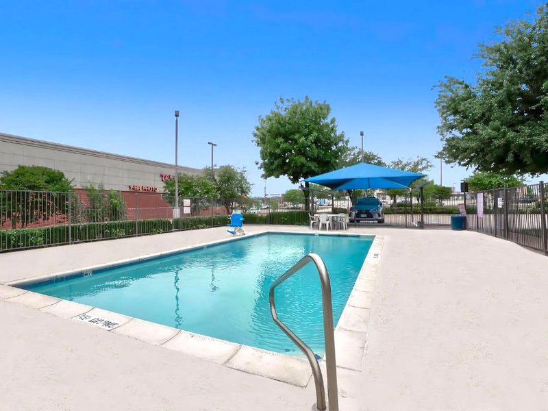 Motel 6 Benbrook, TX - Fort Worthの写真