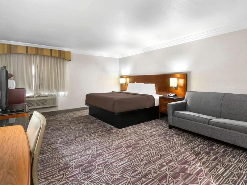 SureStay Plus by Best Western Benbrook Fort Worthの写真