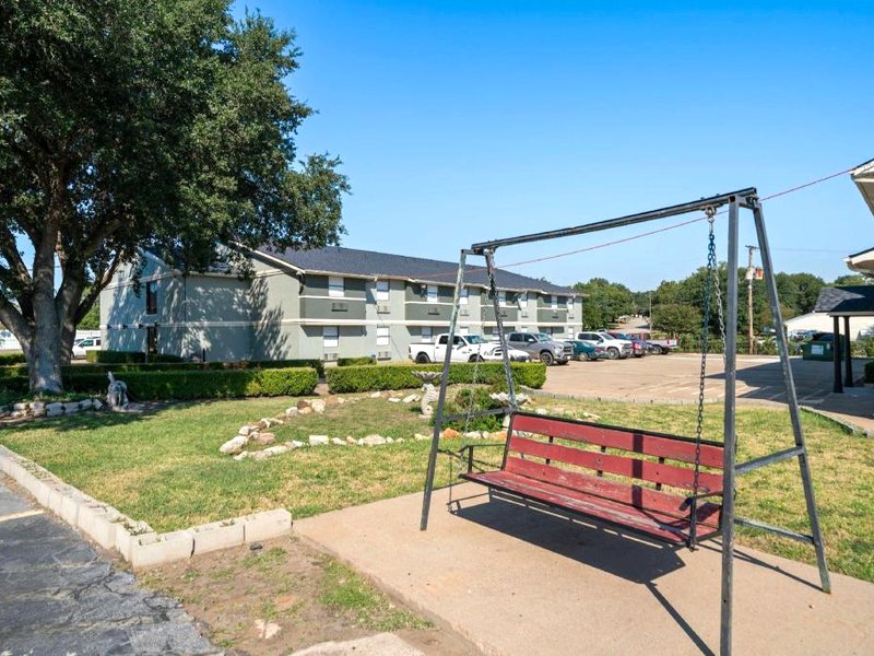 Americas Best Value Inn Brenhamの写真