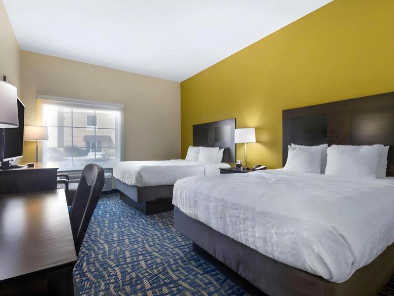 Best Western Plus Brunswick Inn & Suitesの写真
