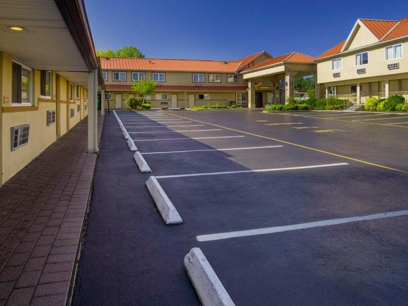 スカイビュー モテル (Skyview Motel)の写真