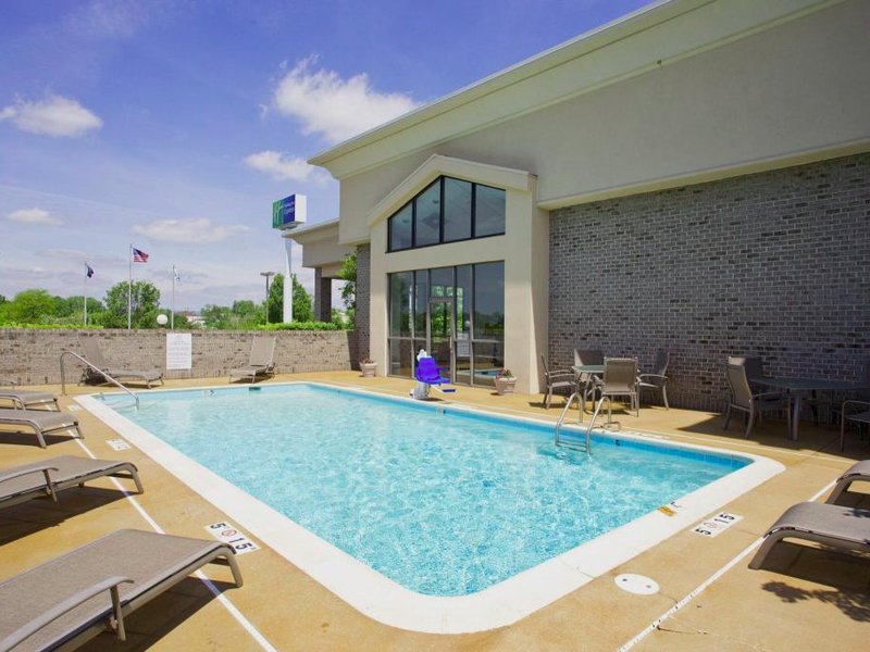 Holiday Inn Express Stephens City By IHGの写真