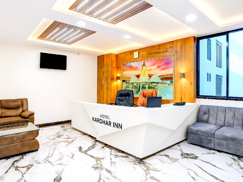 HOTEL KARDHAR INNの写真