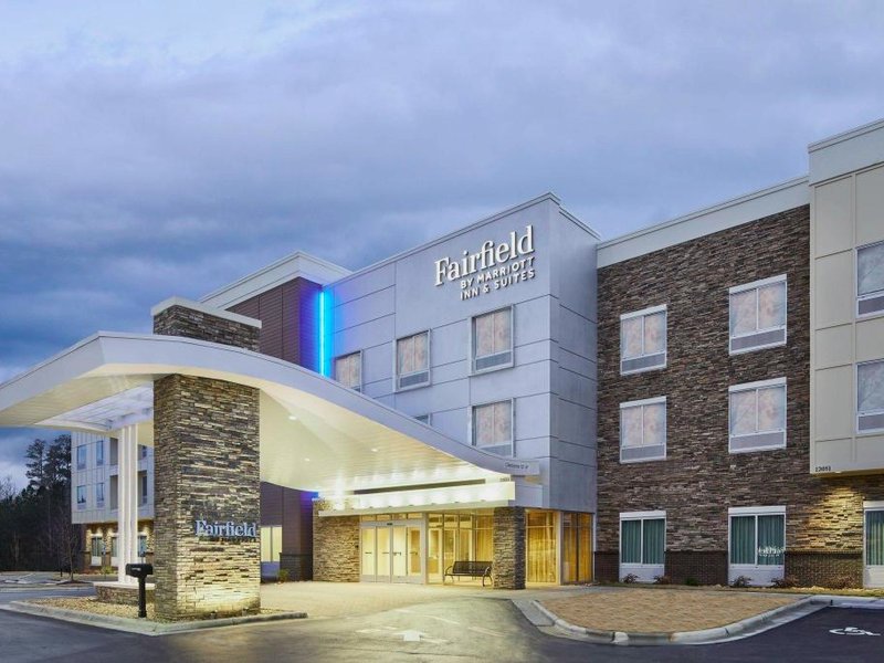 Fairfield Inn & Suites Raleigh Wake Forestの写真