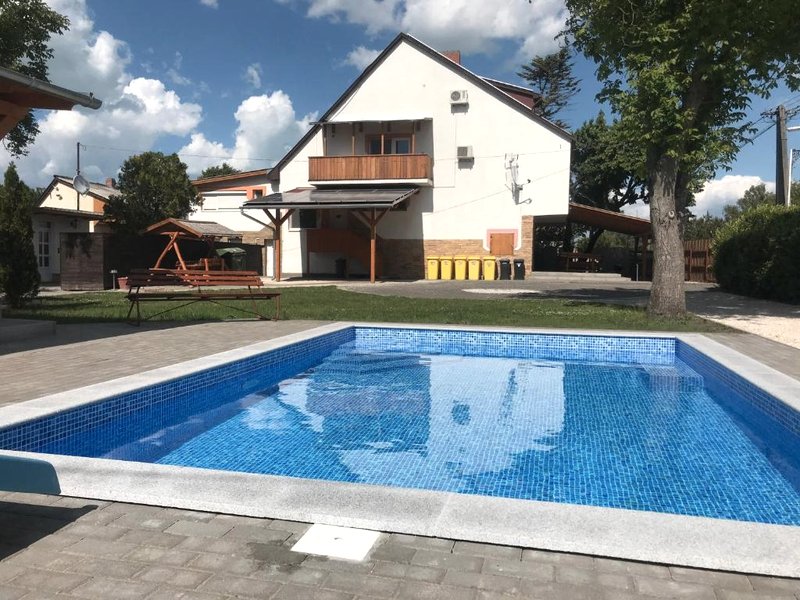 ［バラトンフェニヴェシュ］アパートメント（35m²）｜ 1ベッドルーム／1バスルーム (Famvarga Apartmanhouse)の写真