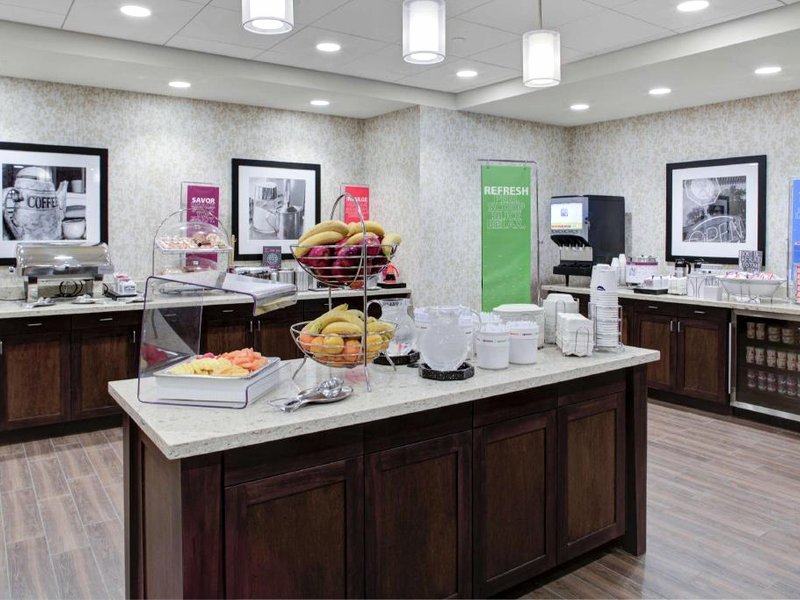 Hampton Inn & Suites Manchesterの写真