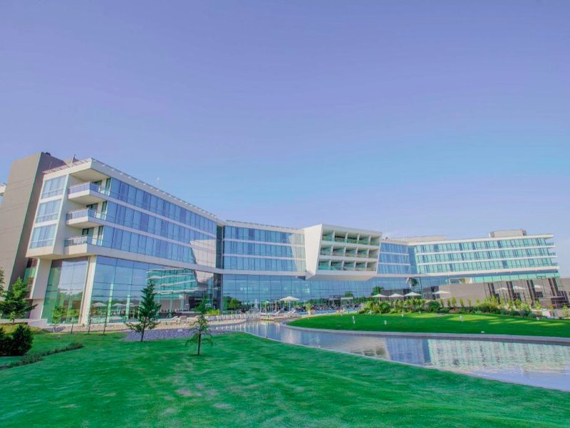 ヒルトン ピラール (Hilton Pilar)の写真
