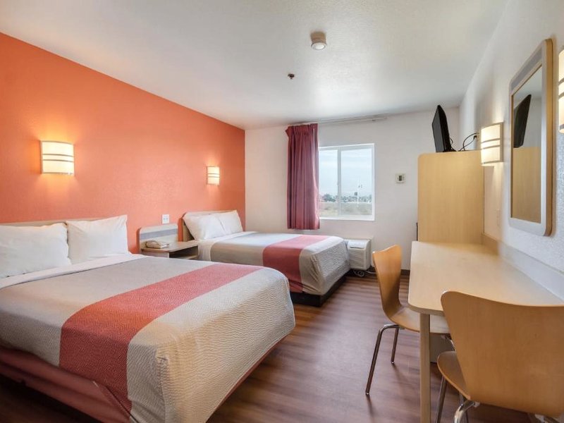 Motel 6 Lemooreの写真