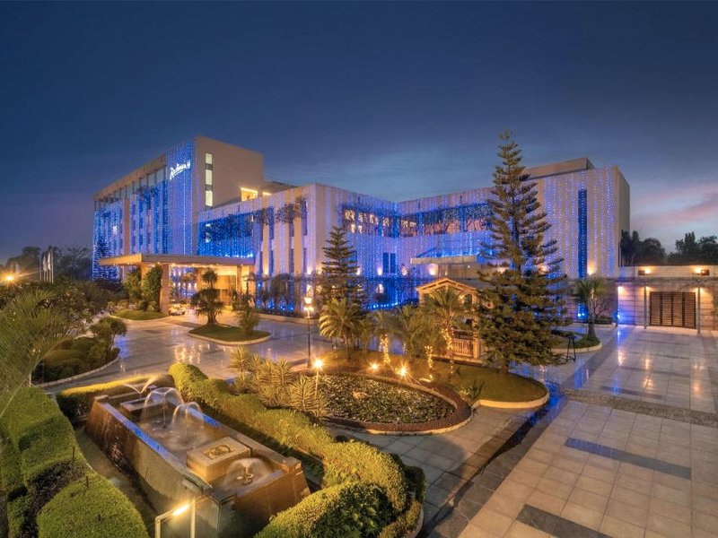 ラディソン ブル ホテル ルドラプル (Radisson Blu Hotel Rudrapur)の写真