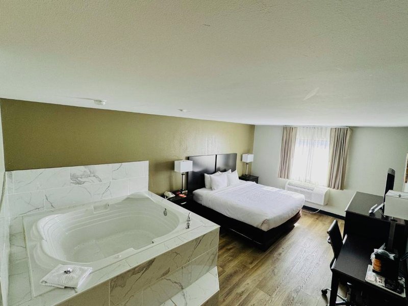 Econo Lodge Inn & Suites Monroeの写真