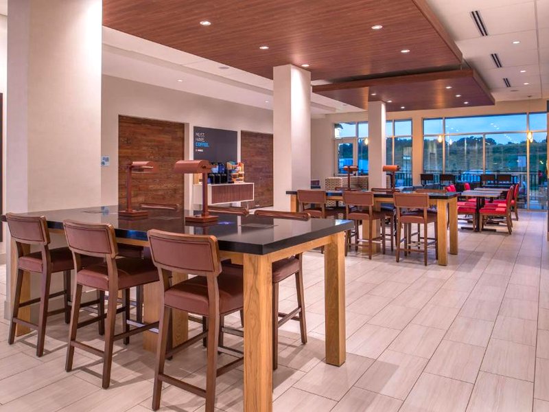 Holiday Inn Express & Suites Farmville By IHGの写真