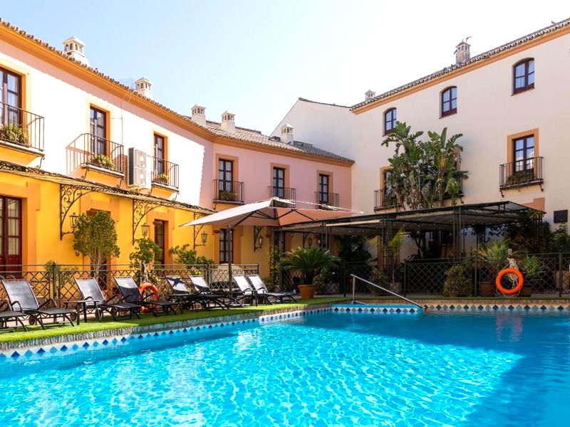 Alcazar De La Reina Hotelの写真