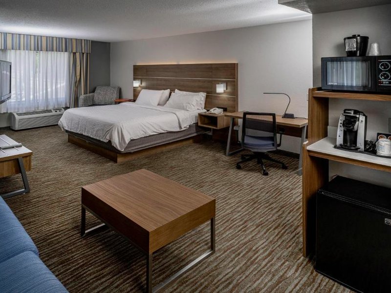 Holiday Inn Express and Suites Pikeville By IHGの写真