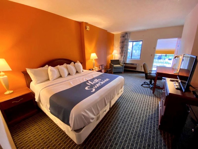 デイズ イン バイ ウィンダム モアヘッド (Days Inn by Wyndham Morehead)の写真