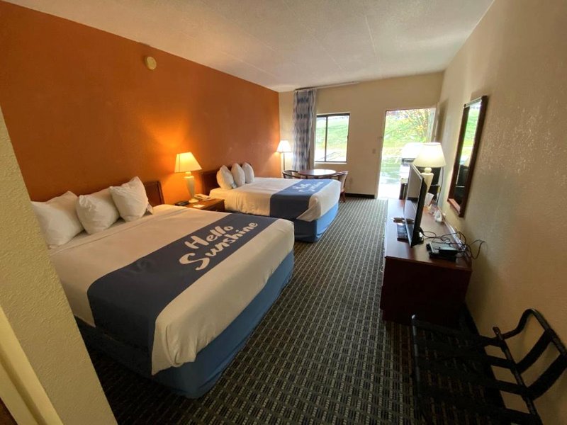 デイズ イン バイ ウィンダム モアヘッド (Days Inn by Wyndham Morehead)の写真